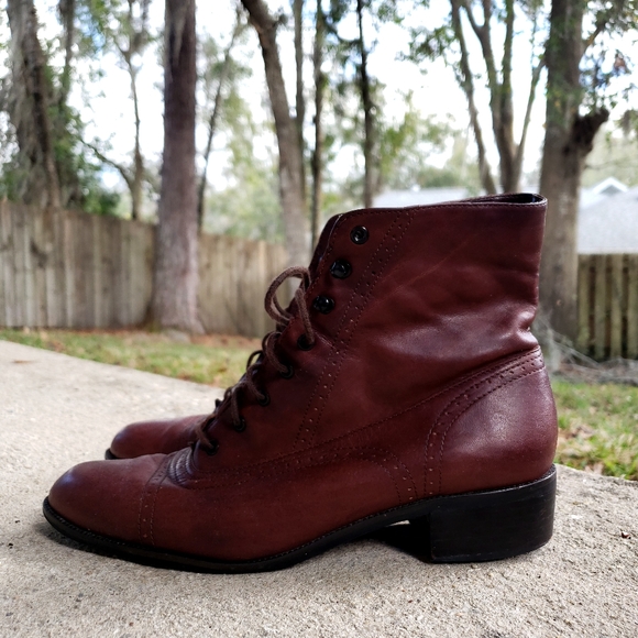 Vintage 90s Nine West Boots - Picture 2 of 7